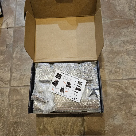 VEIYAILU Gifts for Men Women  Wood Phone Docking Station. NEW - Picture 3 of 5